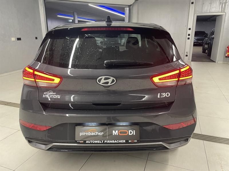 Neu Hyundai i30 GO! 100 PS (73 kW) 2026