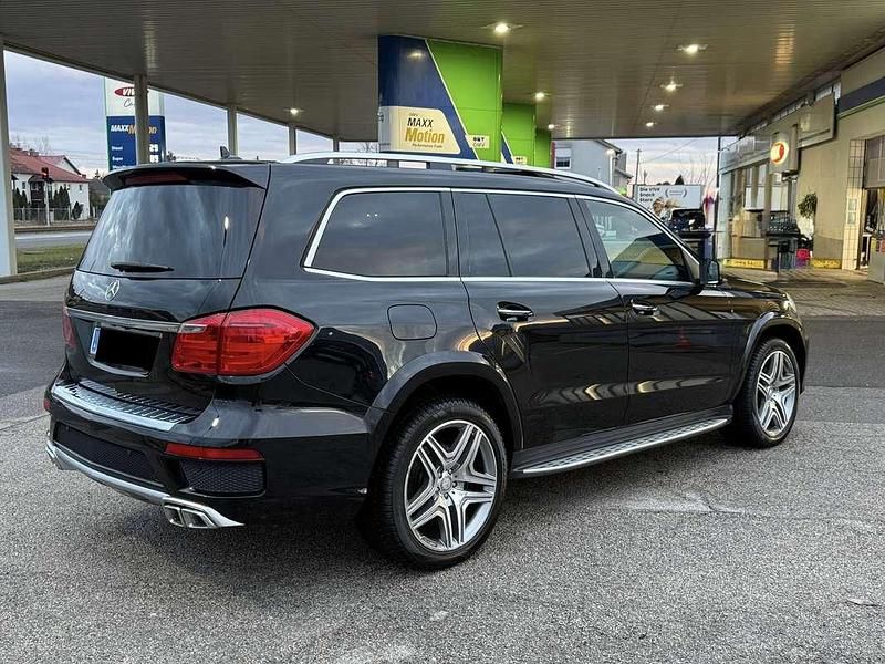 Gebraucht Mercedes GL350 AMG 258 PS (189 kW) 2012 Schwarz SUV