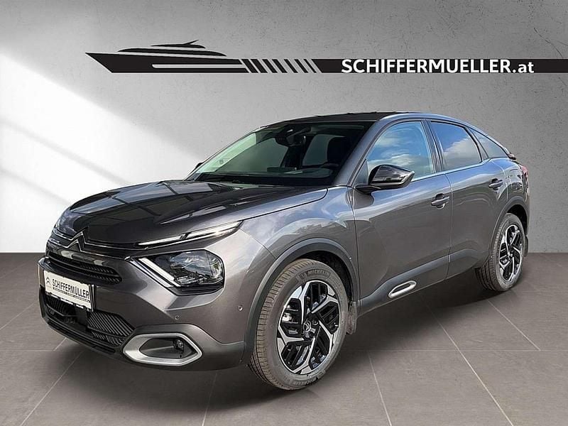 Grau Gebraucht 2022 Citroën C4 Shine Limousine | € 22.890 (Etwas zu teuer) - Bild 1/4