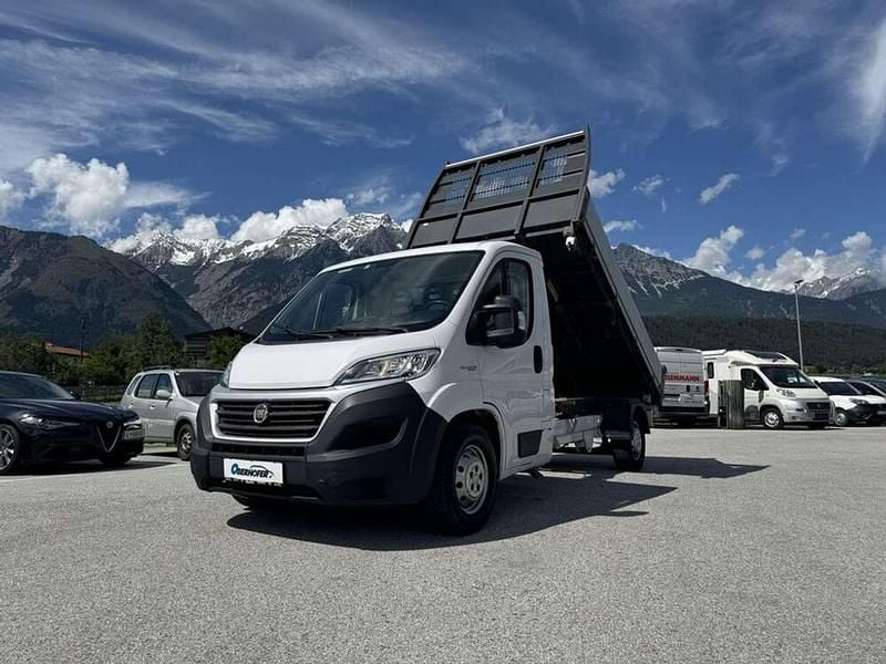 Gebraucht Fiat Ducato 140 PS (102 kW) 2019 Weiß Van