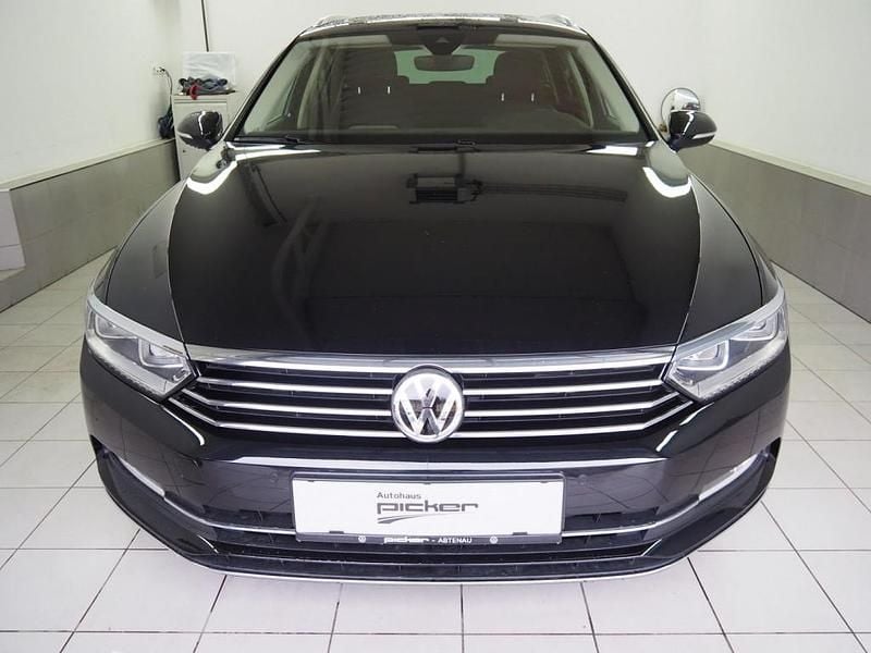 Gebraucht VW Passat 190 PS (139 kW) 2019 Schwarz Kombi