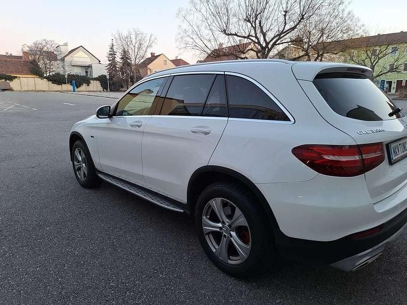 Gebraucht Mercedes GLC350 211 PS (155 kW) 2018 Weiß SUV