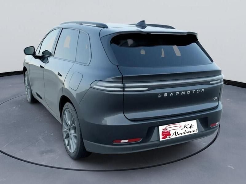 Gebraucht Leapmotor C10 160 kW (218 PS) 2025 Schwarz SUV