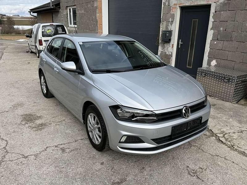 Gebraucht VW Polo 80 PS (58 kW) 2020 Silber Kleinwagen