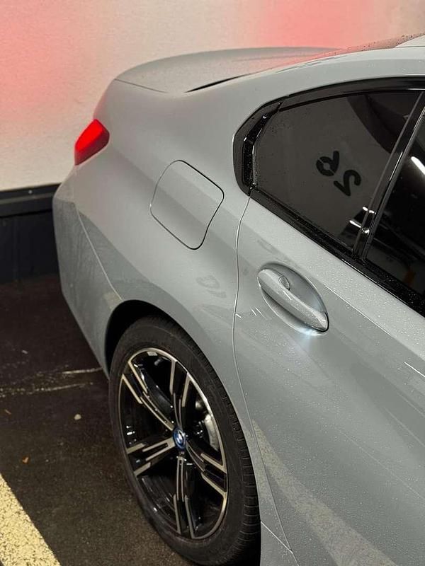 Gebraucht BMW 330 184 PS (135 kW) 2023 Limousine