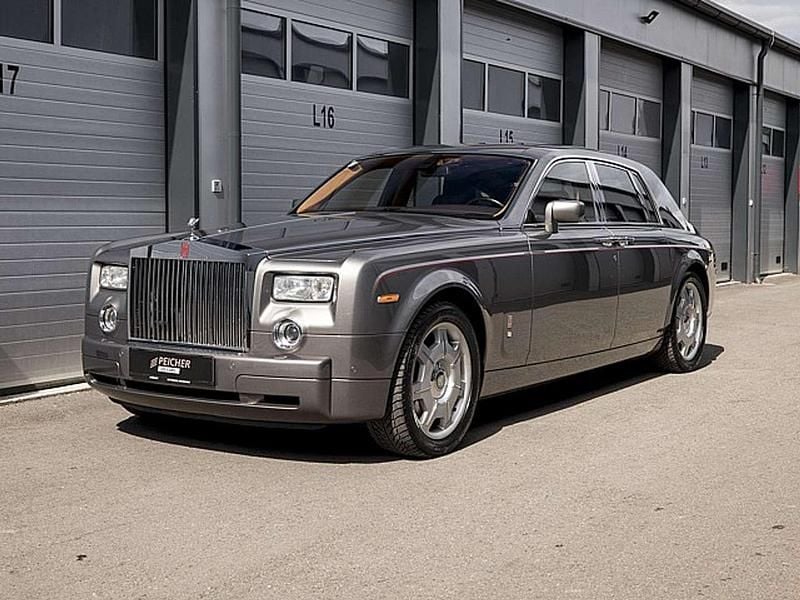Grau Gebraucht 2005 Rolls Royce Phantom Limousine | € 99.990 - Bild 1/4