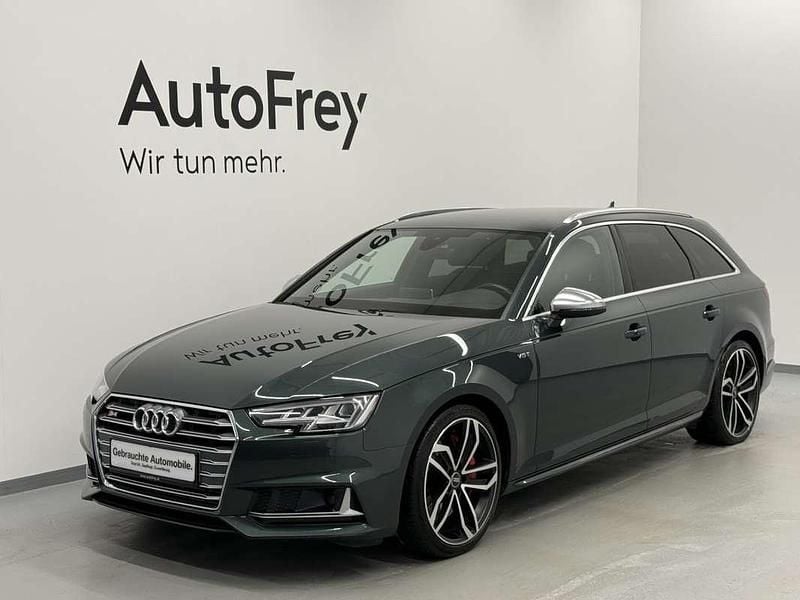 Gebraucht Audi S4 Ambiente 354 PS (260 kW) 2019 Grün Kombi