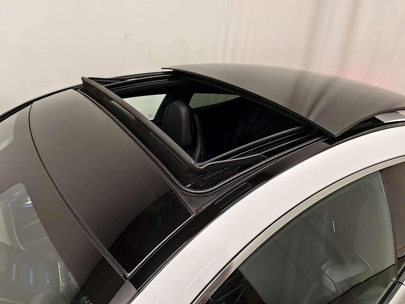 Gebraucht Mercedes 180 AMG 170 PS (125 kW) 2025 Weiß Limousine