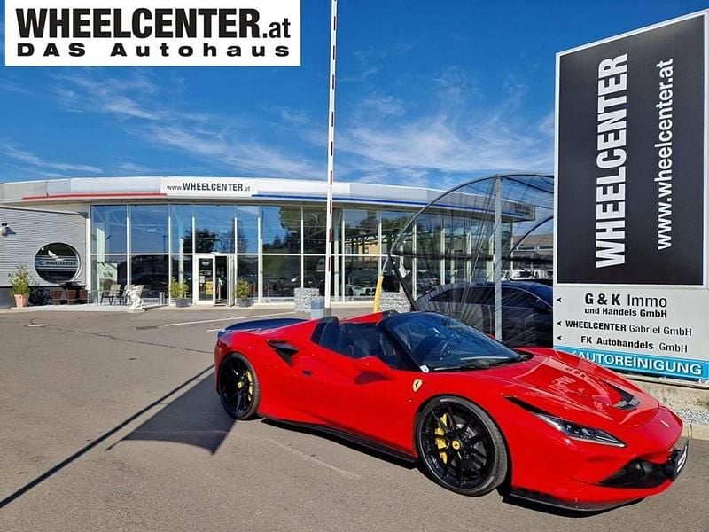Rot Gebraucht 2022 Ferrari F8 Cabrio | € 539.911 - Bild 1/2