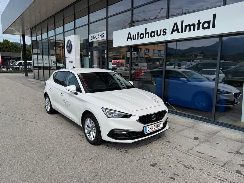 Gebraucht Seat Leon Style 115 PS (84 kW) 2025 Weiss  normal