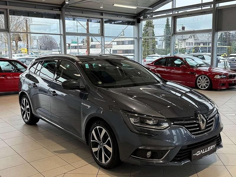 Gebraucht Renault Mégane GrandTour Bose Edition 159 PS (116 kW) 2019 Grau Kombi