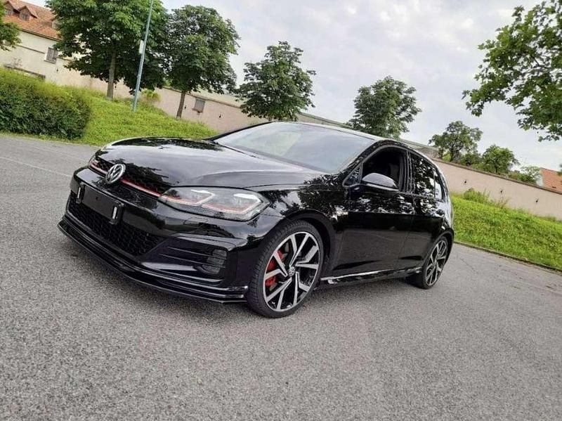 Gebraucht VW Golf VII GTI 245 PS (180 kW) 2019 Limousine