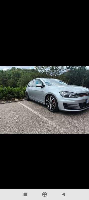 Gebraucht VW Golf VII GTI 230 PS (169 kW) 2014 Limousine