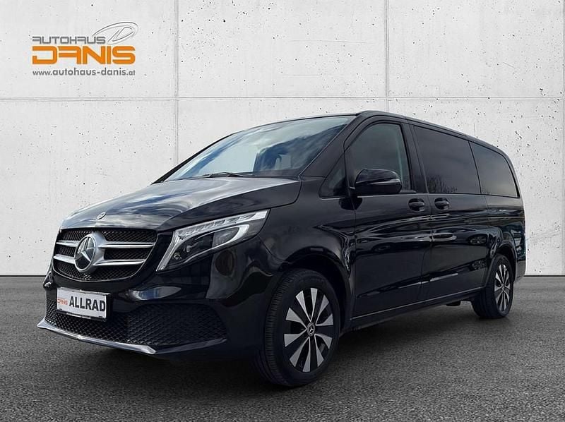 Gebraucht Mercedes V220 163 PS (119 kW) 2021 Schwarz Van / Kleinbus