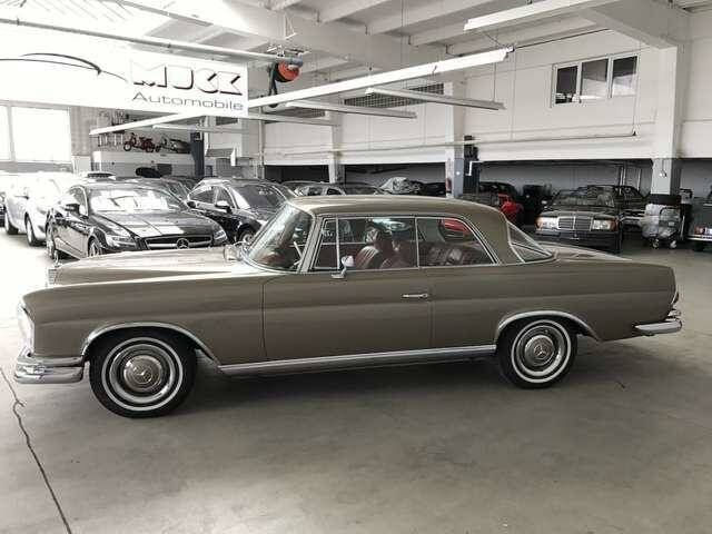 Gebraucht Mercedes 280 SE 160 PS (117 kW) 1967 Grau Coupé