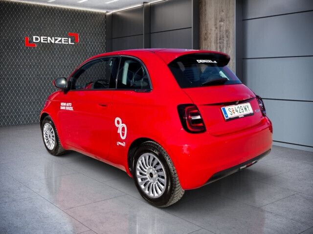 Gebraucht Fiat 500e Red 86 kW (118 PS) 2024 Rot Limousine