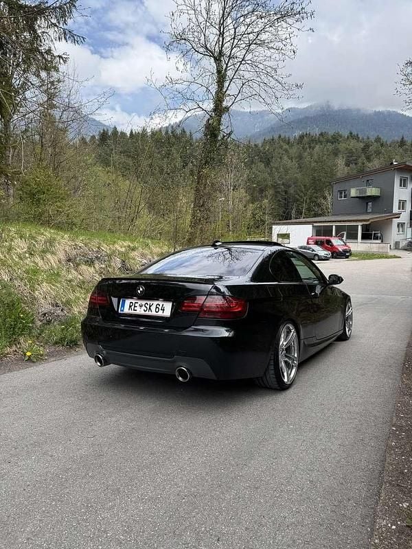 Gebraucht BMW 335 Shadowline 286 PS (210 kW) 2010 Coupé