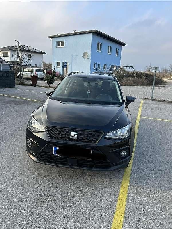 Gebraucht Seat Arona Reference 95 PS (69 kW) 2018 Schwarz SUV