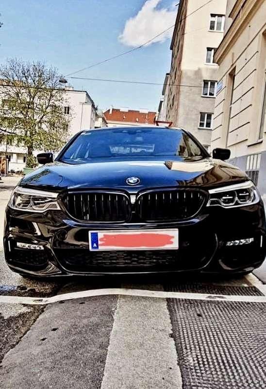 Gebraucht BMW 520 M Sport 190 PS (139 kW) 2018 Schwarz Limousine
