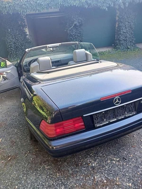 Gebraucht Mercedes SL320 231 PS (169 kW) 1995 Blau Cabrio