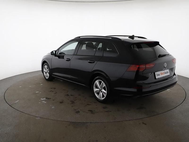 Gebraucht VW Golf VII Life 150 PS (110 kW) 2021 Schwarz  metallicperleffektno Kleinwagen