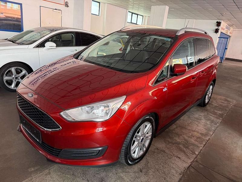 Orange Gebraucht 2016 Ford Grand C-Max Trend Van / Kleinbus | € 9.200 (Guter Preis) - Bild 1/4