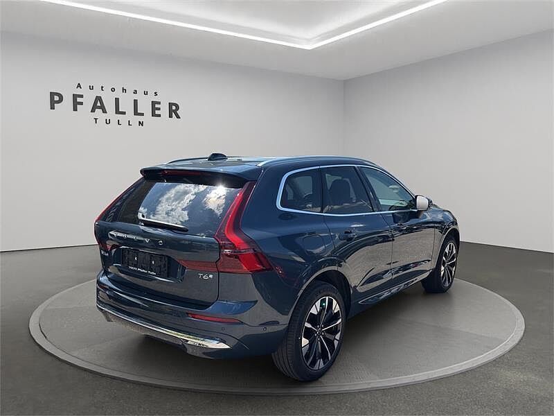 Gebraucht Volvo XC60 252 PS (185 kW) 2025 Blau SUV