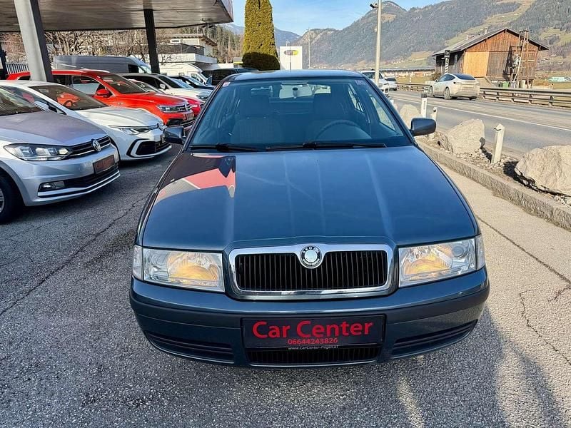 Gebraucht Skoda Octavia Tour 101 PS (74 kW) 2006 Grau Kleinwagen