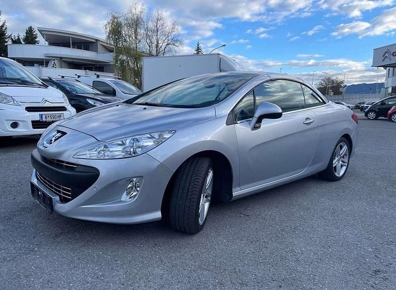 Silber Gebraucht 2010 Peugeot 308 CC Active Cabrio | € 14.990 - Bild 1/4