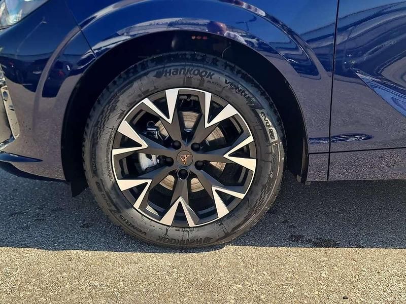 Neu Cupra Terramar 150 PS (110 kW) 2025 Dunkelblau  metallic SUV