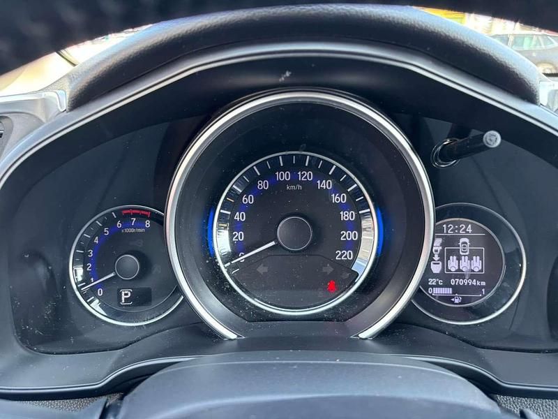 Gebraucht Honda Jazz Elegance 102 PS (75 kW) 2017 Weiß Kleinwagen