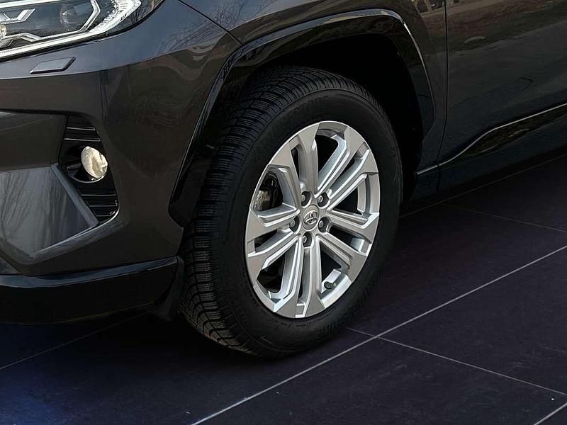 Gebraucht Toyota RAV4 Hybrid Style 178 PS (130 kW) 2021 Schwarz SUV