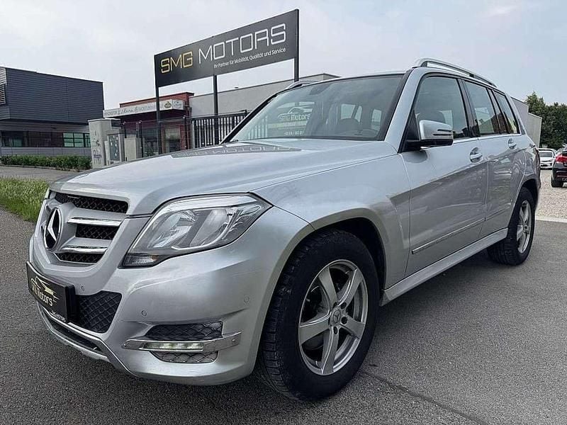 Grau Gebraucht 2014 Mercedes GLK220 SUV | € 16.990 (Superpreis) - Bild 1/4