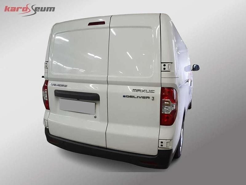 Gebraucht Maxus eDeliver 3 117 kW (160 PS) 2023 Weiß Van