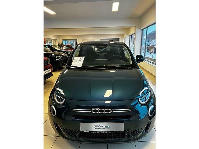 Neu Fiat 500 65 PS (47 kW) 2025 Blau Kleinwagen