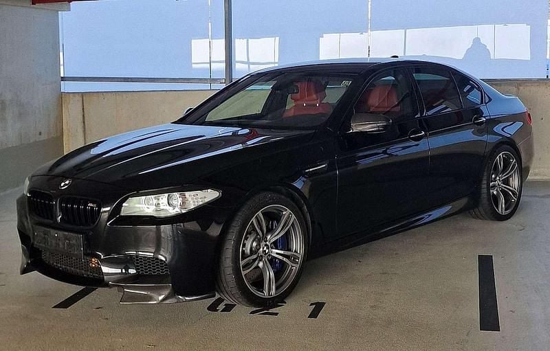 Gebraucht BMW M5 Shadowline 560 PS (411 kW) 2012 Schwarz Limousine