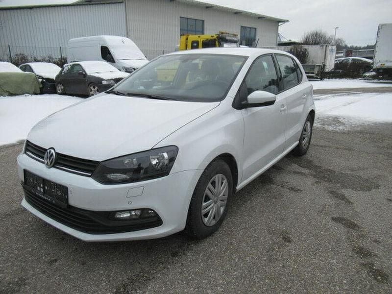 Gebraucht 2016 VW Polo Limousine | € 7.790 (Guter Preis) - Bild 1/4
