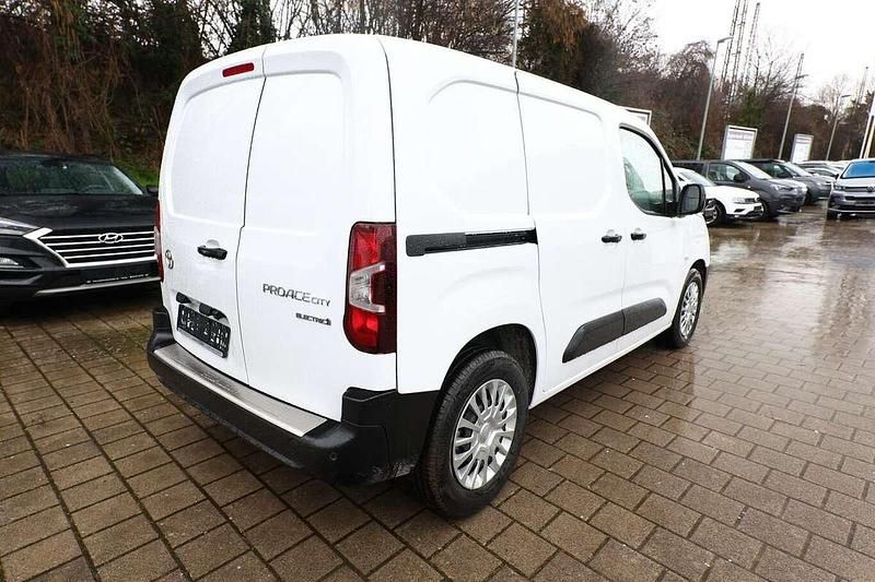 Neu Toyota Proace City City 100 kW (136 PS) 2025 Weiß Van / Kleinbus