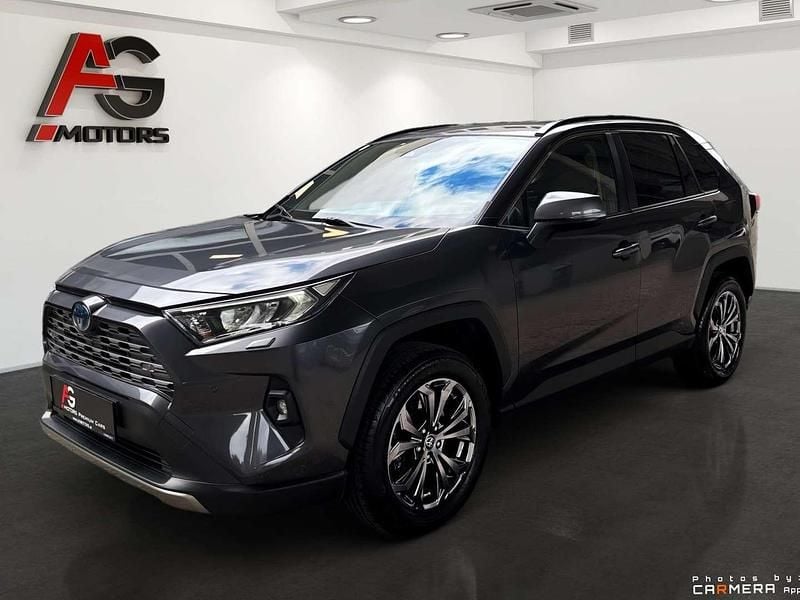 Schwarz Gebraucht 2022 Toyota RAV4 Hybrid Active SUV | € 30.990 (Fairer Preis) - Bild 1/4