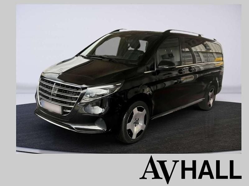 Schwarz Gebraucht 2025 Mercedes V300 Exclusive Van / Kleinbus | € 106.990 (Fairer Preis) - Bild 1/4