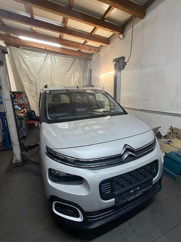 Gebraucht Citroën Berlingo PureTech 131 PS (96 kW) 2021 Silber Van / Kleinbus