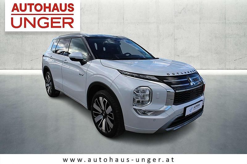 Gebraucht Mitsubishi Outlander P-HEV 136 PS (100 kW) 2025 Weiß SUV