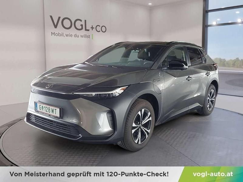 Gebraucht Toyota bZ4X 72 kW (99 PS) 2023 Grau SUV