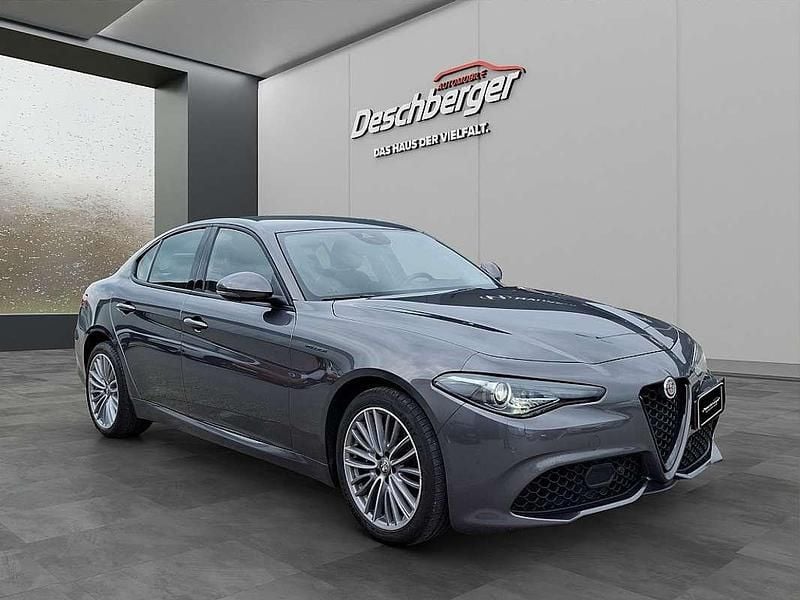 Gebraucht Alfa Romeo Giulia Veloce 211 PS (155 kW) 2020 Grau Limousine