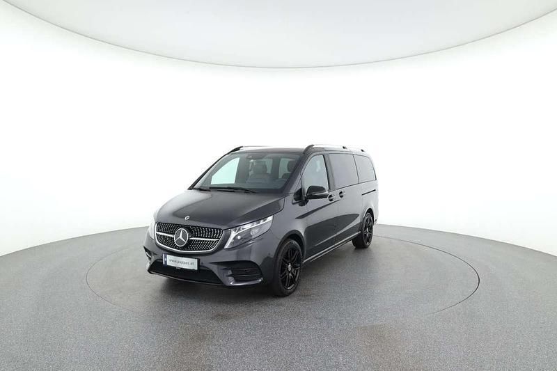 Grau Gebraucht 2024 Mercedes V300 Exclusive Van / Kleinbus | € 117.588 - Bild 1/3