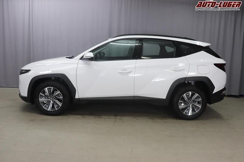 Gebraucht Hyundai Tucson 150 PS (110 kW) 2023 Polar white SUV