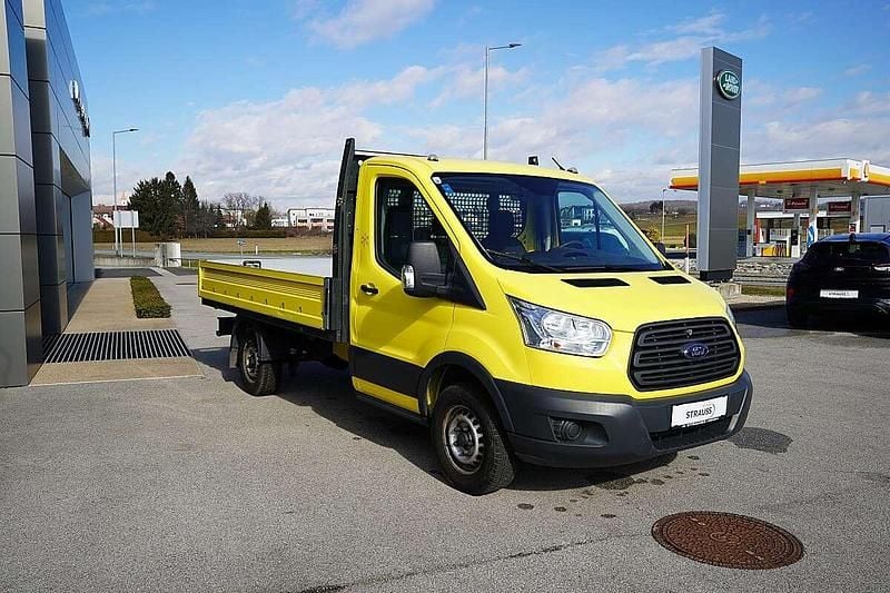 Gebraucht Ford Transit Ambiente 101 PS (74 kW) 2015 Gelb Van