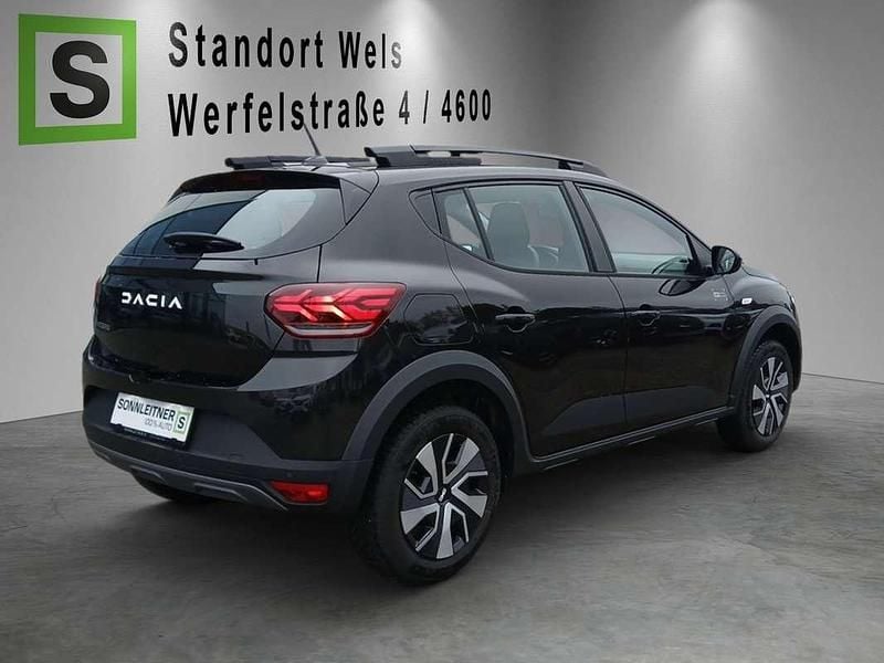 Neu Dacia Sandero Expression 91 PS (66 kW) 2025 Schwarz Kleinwagen