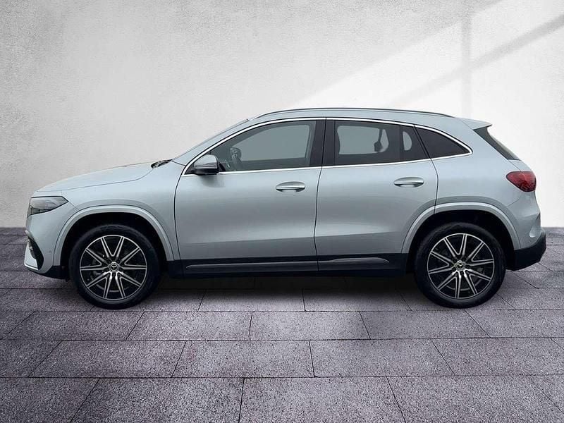 Gebraucht Mercedes EQA300 AMG 167 kW (228 PS) 2024 Silber SUV