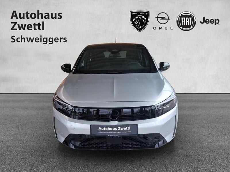 Neu Opel Corsa 110 PS (80 kW) 2025 Limousine